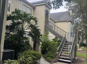 13703 Richmond Park Dr N, Jacksonville, FL
