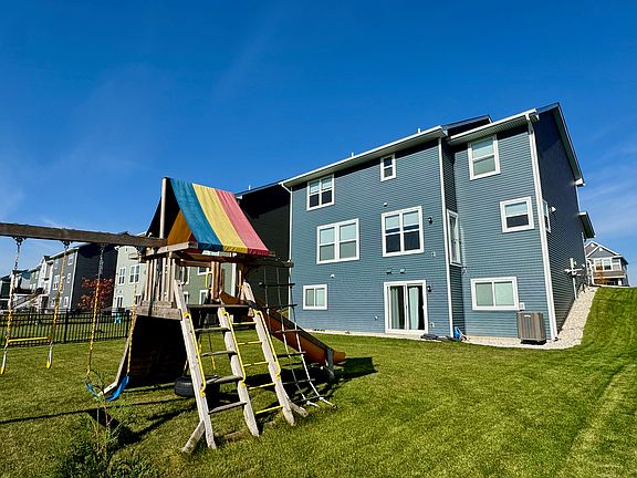5th image of 2080 Watermark Way