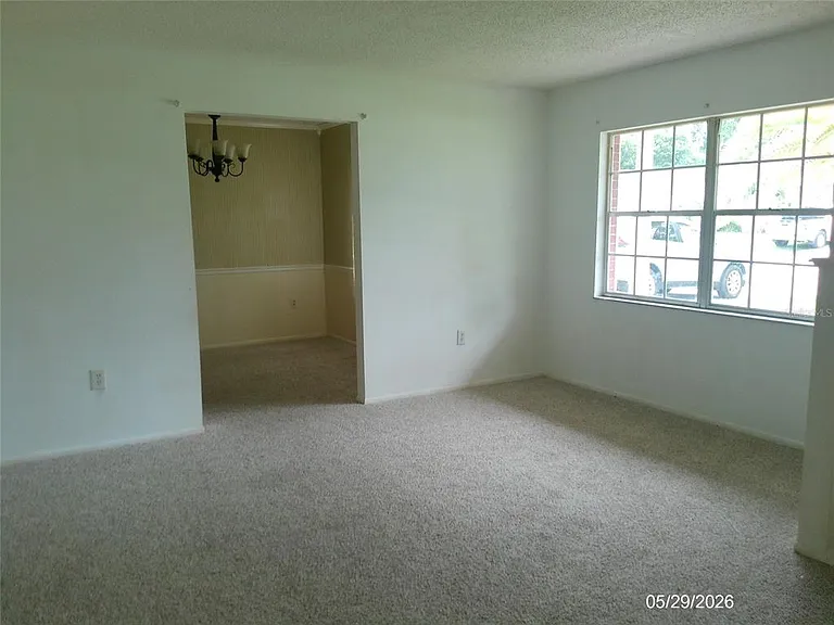 6131 Doe Cir E — Photo 15