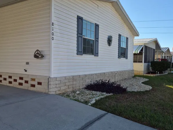 8100 Bull Run Dr, New Port Richey, FL 34653
