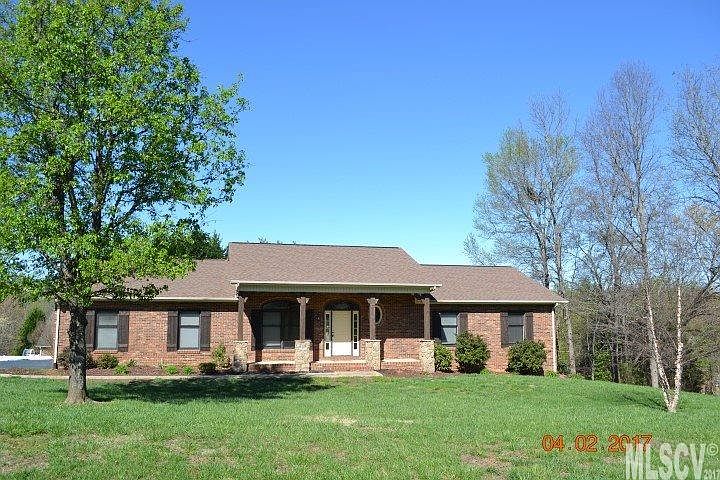 1st image of 1089 Oak Creek Dr