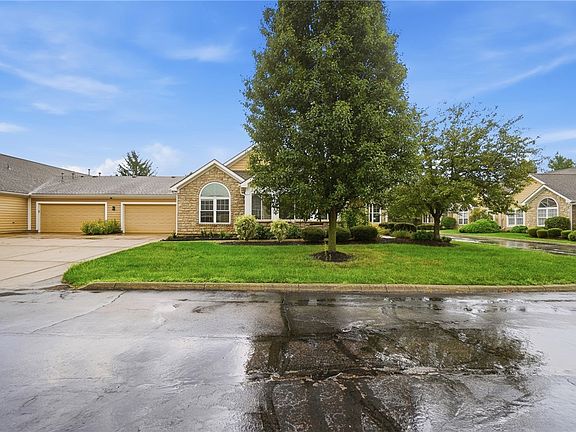 2nd image of 2690 Prestwick Village Cir
