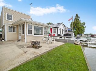 3154 Geneva Hwy, Manitou Beach, MI