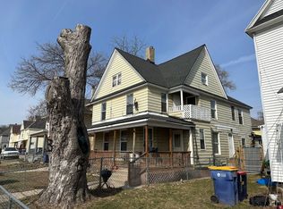 23-25 Burton SW, Grand Rapids, MI 49507
