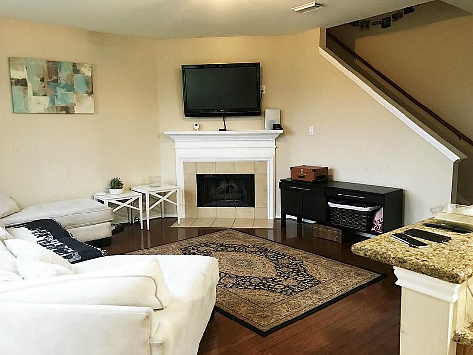 2nd image of 12415 Gentlebrook Dr