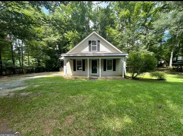 61 Clearwater Rd, Sharpsburg, GA 30277