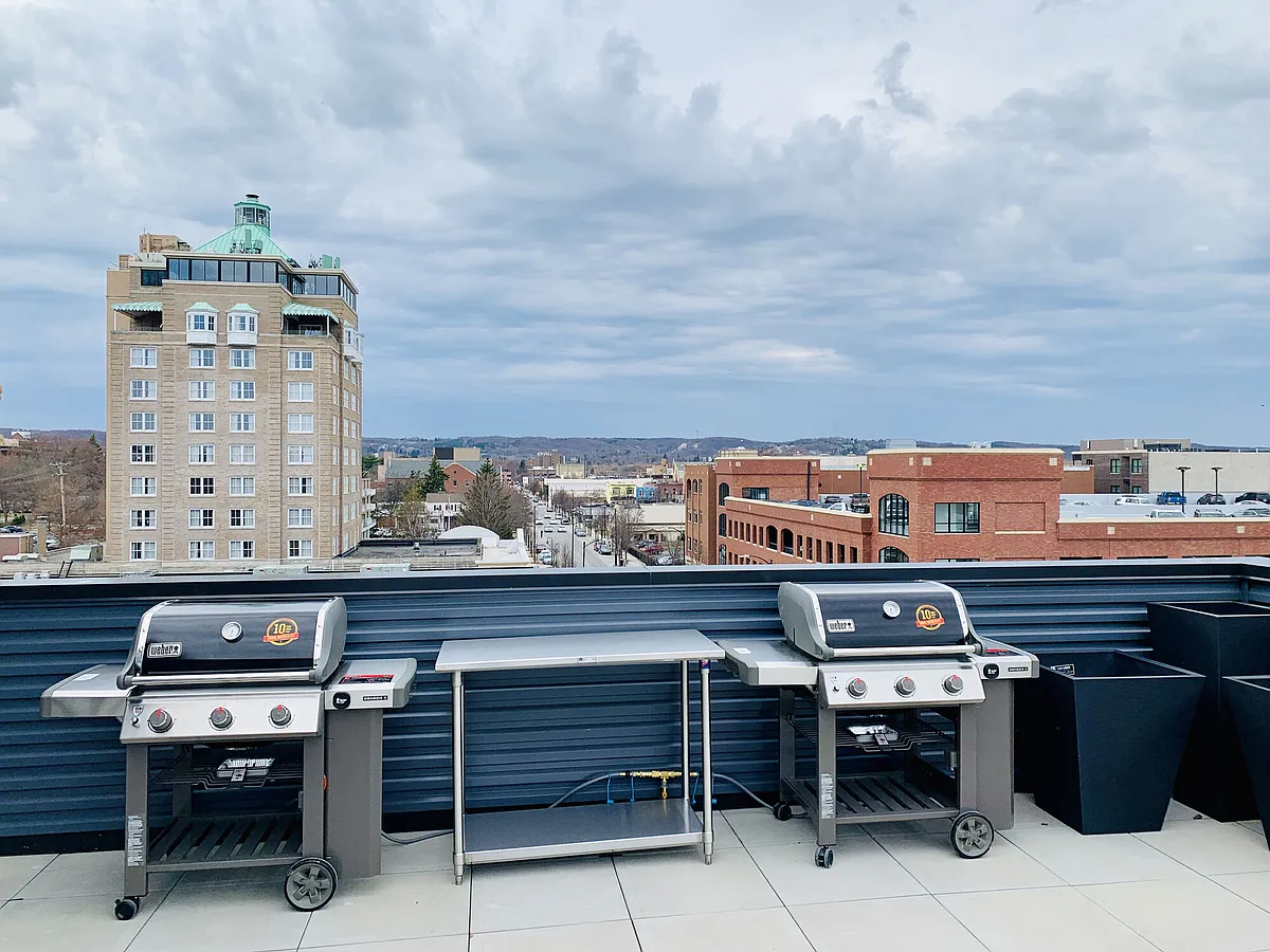 Building Photo - TC Lofts