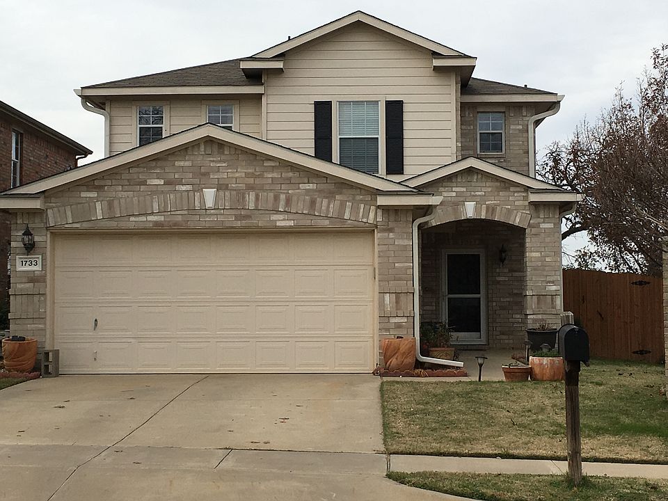 1st image of 1733 Willow Way