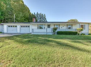 212 Roy Bowers Rd, Elizabethton, TN 37643