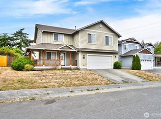 1827 SW Olive Street, Oak Harbor, WA 98277