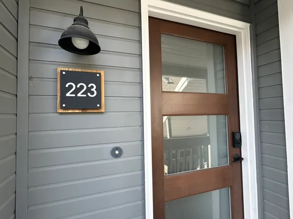 2201 Pearl St, Boulder, CO