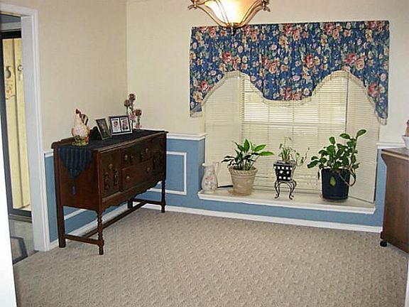 4th image of 804 Ramblewood Dr
