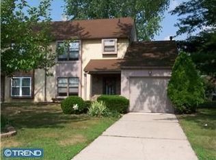 8 Jacamar Dr, Voorhees, NJ 08043