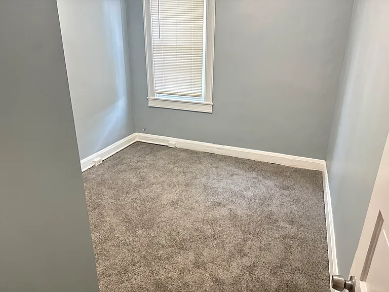 2809 Mayfield Ave — Photo 11