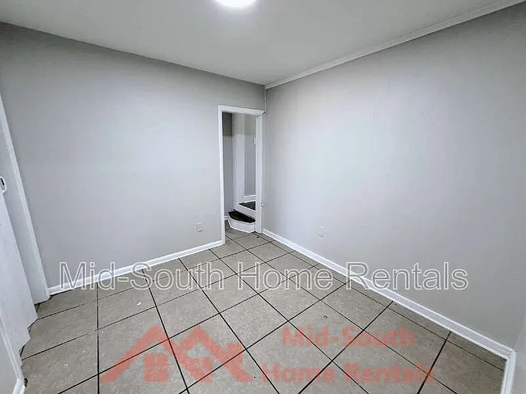 3513 Rochester Rd — Photo 8