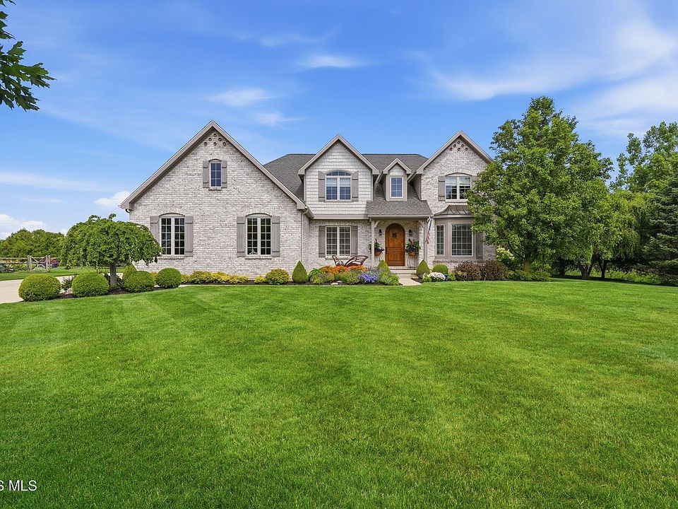 1st image of 9258 Twin Creek Ln