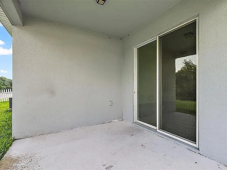 16459 Centipede St — Photo 6