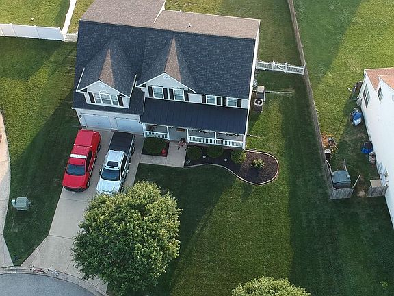 3rd image of 23571 Gunnell Dr