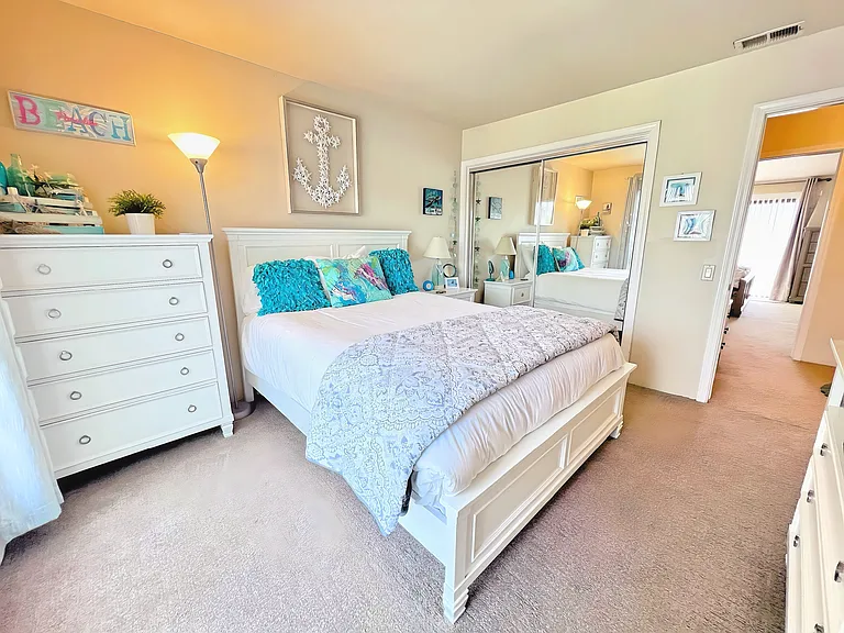 154 N Shore Dr — Photo 38