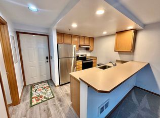 3901 Fremont Ave N APT 206, Seattle, WA 98103
