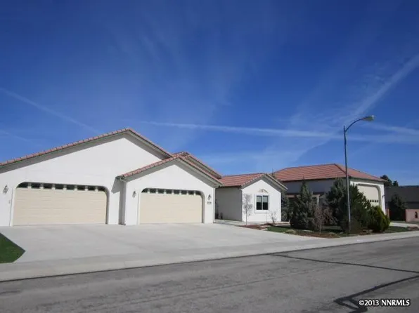 936 Springfield Dr, Gardnerville, NV 89460