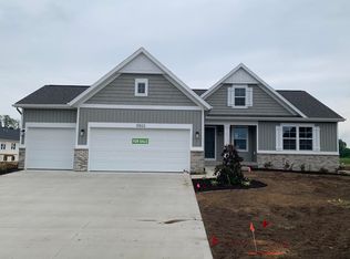 10522 Poppy Ln, Allendale, MI 49401