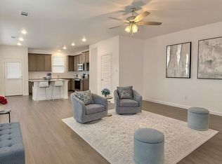 3902 Spencer Ln, Heartland, TX