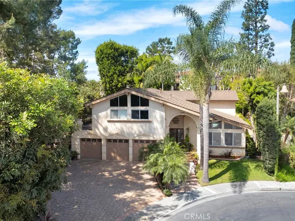 701 Pepper Tree Ln, Long Beach, CA 90815