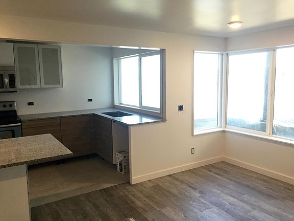 kitchen/Living Rm.