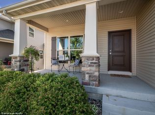 1615 Snyder St, Waukee, IA 50263