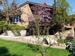 2020 Willow Tree Ln, Reno, NV 89509