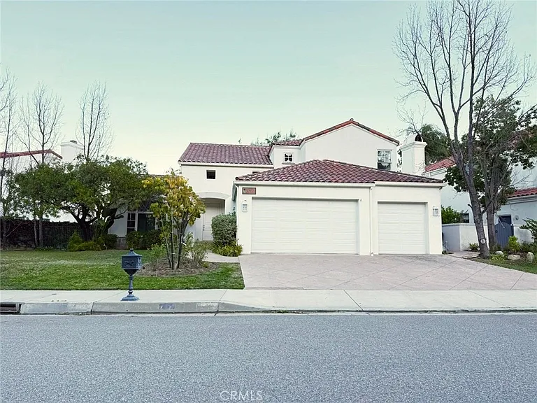 3702 Avenida Callada — Photo 1