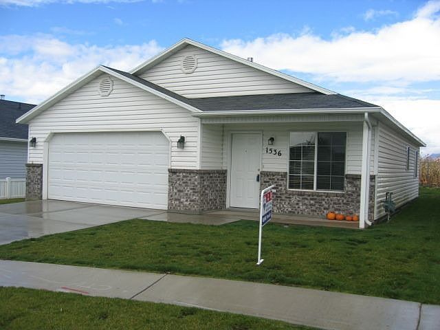 1st image of 1536 W 525 S