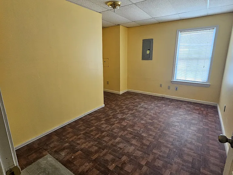 6803 Yorkdale Ct — Photo 19