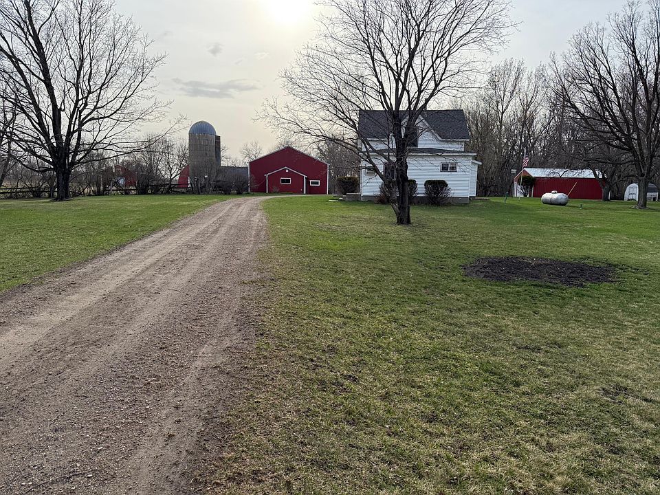 1st image of 2668 County Road 78 SE