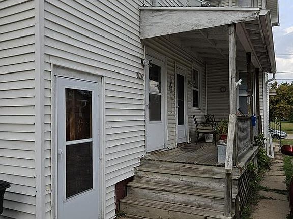 4th image of 425 Monroe St
