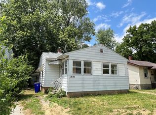 1845 N Maple Ave, Decatur, IL 62526