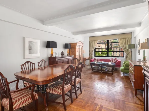 245 E 72nd St APT 11E, New York, NY 10021