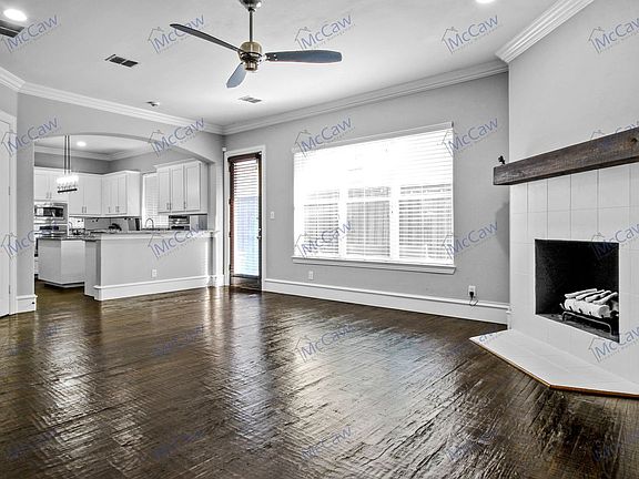 4th image of 857 N Glasgow Dr #B