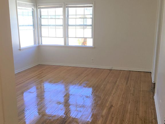 Similar unit Living Room