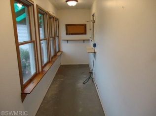 11632 10th Ave, Remus, MI 49340