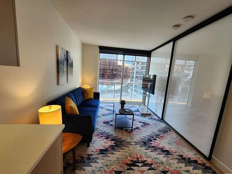 89 Nelson St #707 — Photo 3