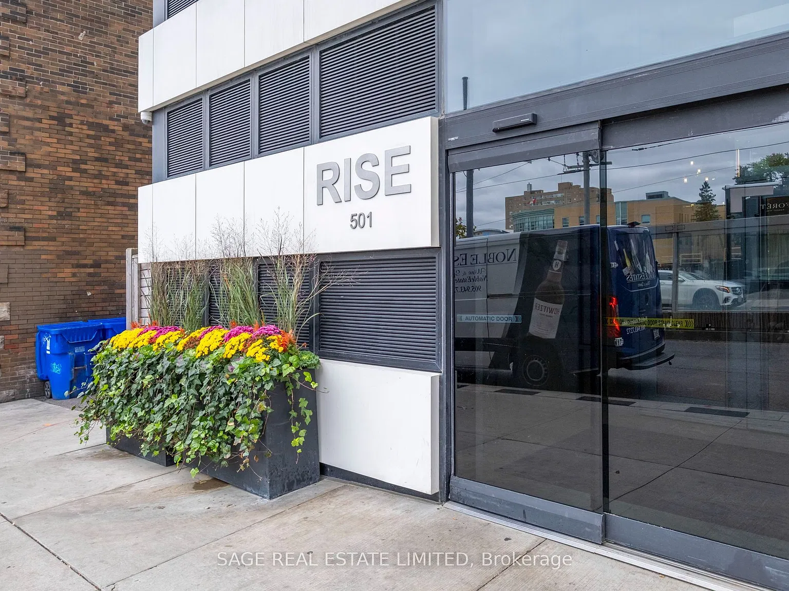 2 bed, $2,500 — Photo 3