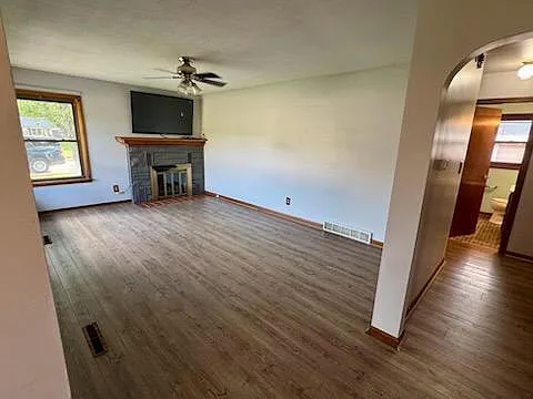 30 E North St — Photo 8