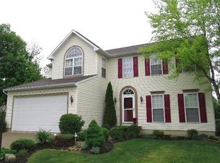 245 Kitty Hawk Dr, Springboro, OH 45066