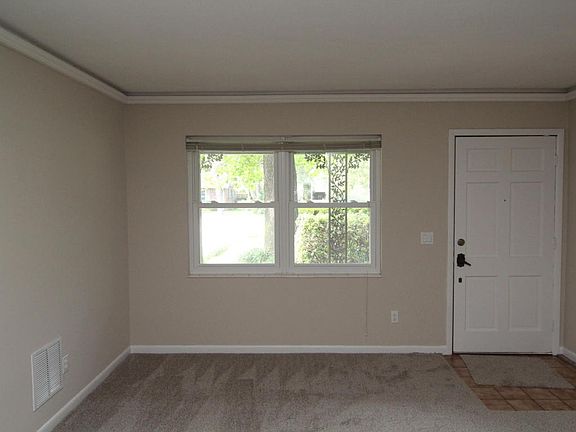 4th image of 171 Grandview Ave