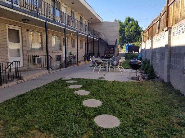 1125 E Ramona Ave #8