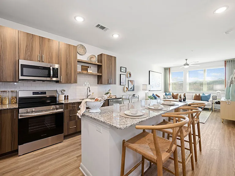 Allora Southview — Photo 10