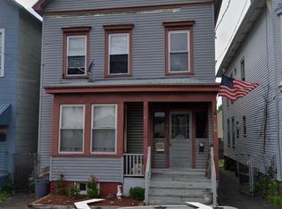 1307 3rd St, Rensselaer, NY 12144