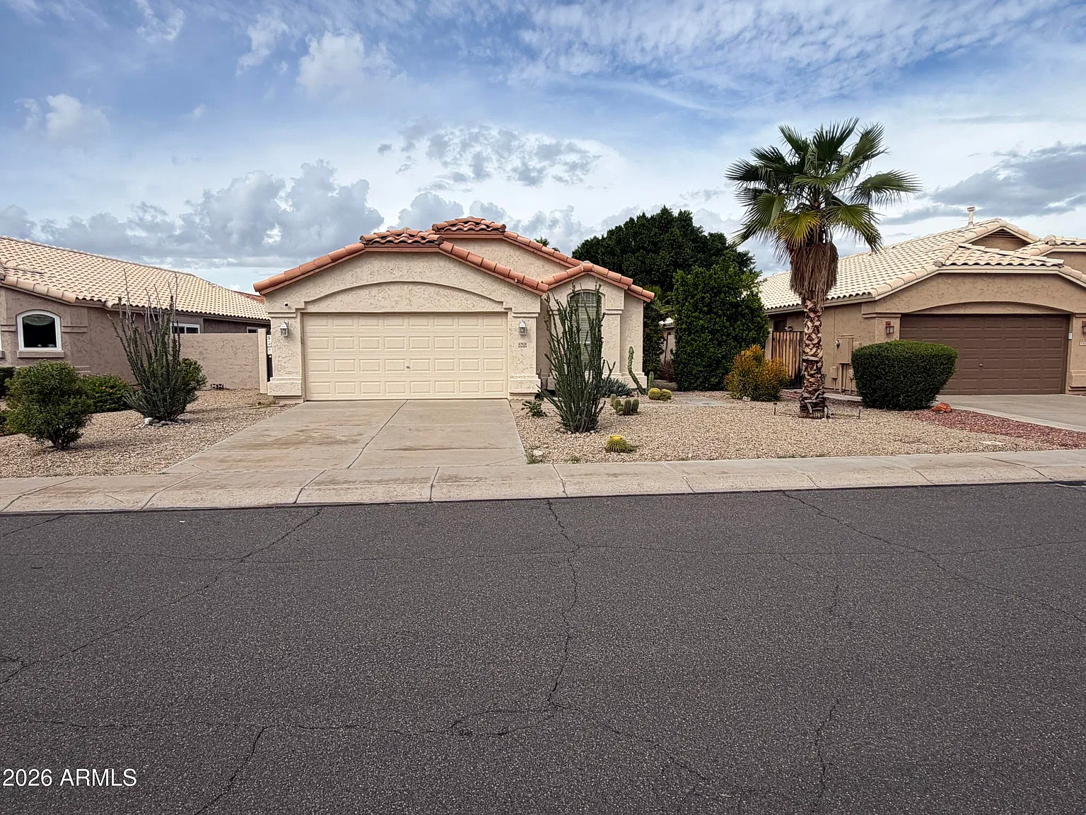 3 bed, 2.0 bath, 1283 sqft, $1,895 — Photo 1